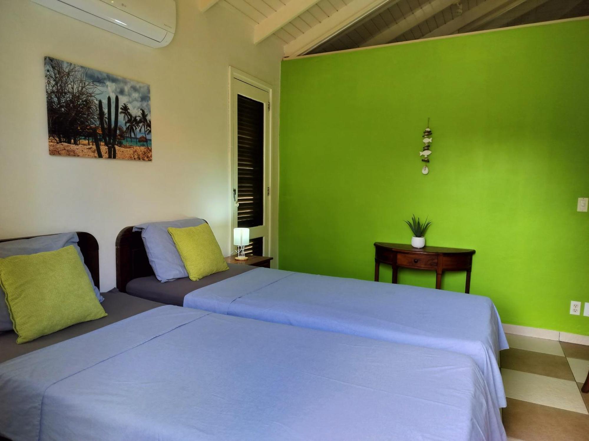 Blue Bay Beach Villa At Pool And Golfcourse Exterior photo